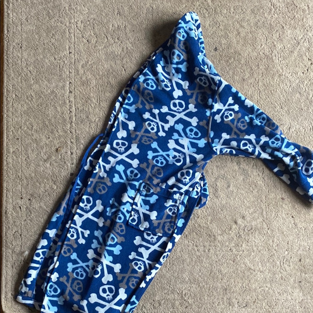 Boys Sonoma skull blue robe swim/ cover up 8/10 medium